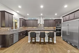 13711 187th Ave Ct E, Bonney Lake, WA 98391 - Photo 8