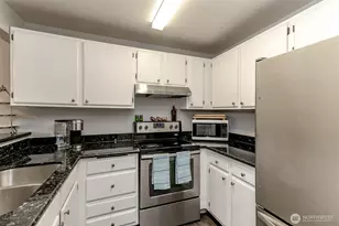 28610 16th Ave S, Federal Way, WA 98003 - Photo 14