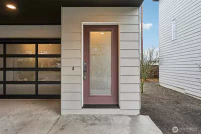 13724 Ash Way #F-3, Everett, WA 98204 - Photo 4