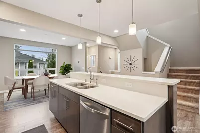 13724 Ash Way #F-3, Everett, WA 98204 - Photo 10