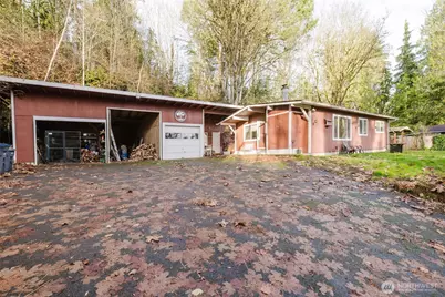 160 NE Virginia Avenue, Belfair, WA 98528 - Photo 2