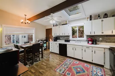 160 NE Virginia Avenue, Belfair, WA 98528 - Photo 6