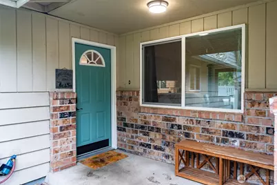 4614 Lakeridge Drive E, Lake Tapps, WA 98391 - Photo 4