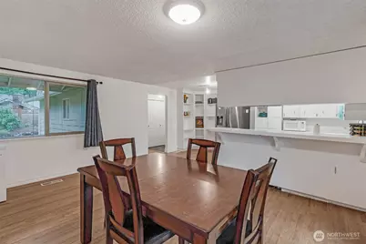 4614 Lakeridge Drive E, Lake Tapps, WA 98391 - Photo 10