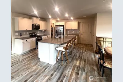 3572 Hoffman Hill Boulevard, DuPont, WA 98327 - Photo 2