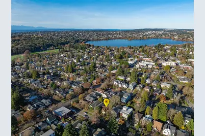 2116 N 51st Street, Seattle, WA 98103 - Photo 4