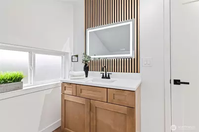 19002 Ashworth Avenue N, Shoreline, WA 98133 - Photo 28