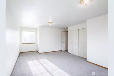 808 13th Street SE #E, Puyallup, WA 98372 - Photo 30