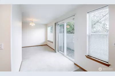 808 13th Street SE #E, Puyallup, WA 98372 - Photo 10