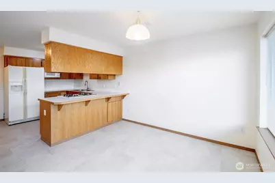 808 13th Street SE #E, Puyallup, WA 98372 - Photo 10