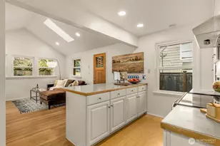 5143 46th Ave NE, Seattle, WA 98105 - Photo 12