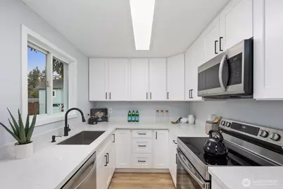 505 SW 305th Place, Federal Way, WA 98023 - Photo 12