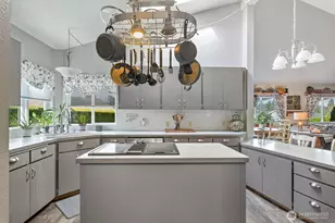 326 Prestwick Dr, Camano Island, WA 98282 - Photo 16