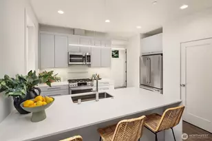 641 18th Ave W, Kirkland, WA 98033 - Photo 6