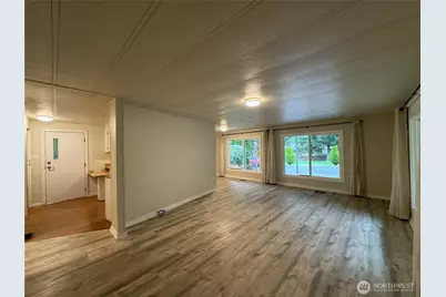 201 Union Avenue SE #154, Renton, WA 98059 - Photo 2