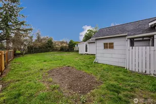 2805 NE Bowen St, Bremerton, WA 98310 - Photo 38