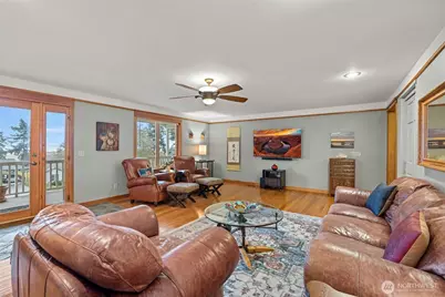 1057 Halsey Drive, Coupeville, WA 98239 - Photo 6