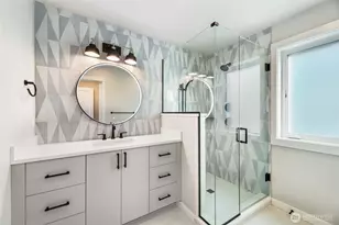 2817 Franklin Ave E, Seattle, WA 98102 - Photo 8