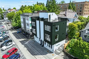 2817 Franklin Ave E, Seattle, WA 98102 - Photo 16