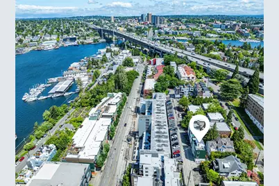 2817 Franklin Avenue E #B, Seattle, WA 98102 - Photo 18