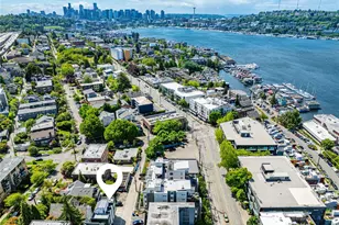 2817 Franklin Ave E, Seattle, WA 98102 - Photo 20