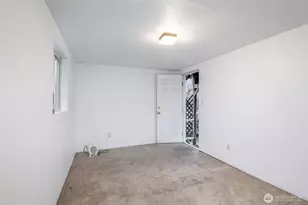 728 15th St NW, Puyallup, WA 98371 - Photo 26