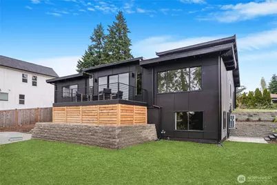 11647 Beacon Avenue S, Seattle, WA 98178 - Photo 36