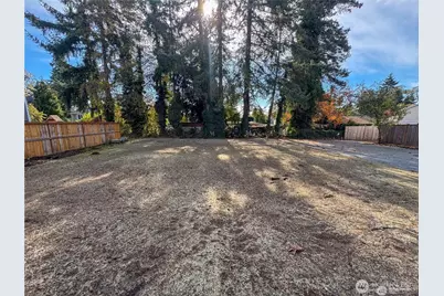 11647 Beacon Avenue S, Seattle, WA 98178 - Photo 38