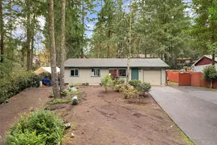 71 E Dunvegan Rd, Shelton, WA 98584 - Photo 2