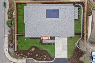 10789 SE 10th St, Bellevue, WA 98004 - Photo 30