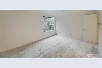 13513 Linden Avenue N #C114, Seattle, WA 98133 - Photo 16
