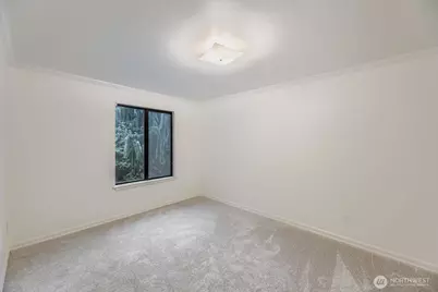 13513 Linden Avenue N #C114, Seattle, WA 98133 - Photo 18