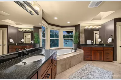 16305 SE 37th Street, Bellevue, WA 98008 - Photo 26