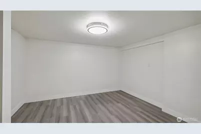 13909 4th Avenue NE, Seattle, WA 98125 - Photo 32