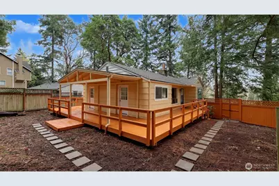 13909 4th Avenue NE, Seattle, WA 98125 - Photo 4