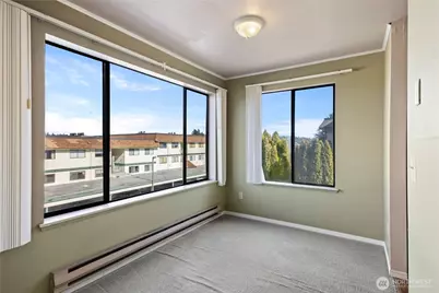 1588 Naval Avenue #10, Bremerton, WA 98312 - Photo 8