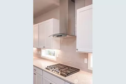 15915 261st Avenue E, Buckley, WA 98321 - Photo 8