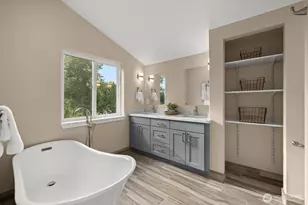 6417 Ellis Ave S, Seattle, WA 98108 - Photo 24