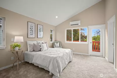 6423 Ellis Avenue S, Seattle, WA 98108 - Photo 20