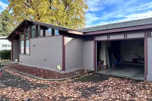 940 SE 12th St, College Place, WA 99324 - Photo 12