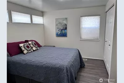 940 SE 12th Street, College Place, WA 99324 - Photo 6