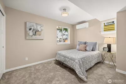 6423 Ellis Avenue S, Seattle, WA 98108 - Photo 18