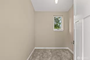 6423 Ellis Ave S, Seattle, WA 98108 - Photo 24