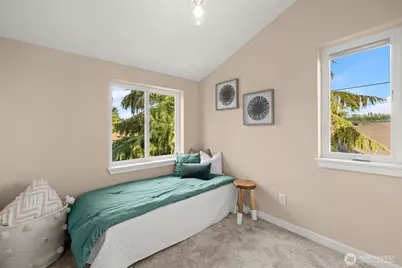 6423 Ellis Avenue S, Seattle, WA 98108 - Photo 20