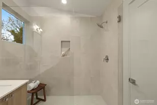 4409 B 21st Ave SW, Seattle, WA 98106 - Photo 14