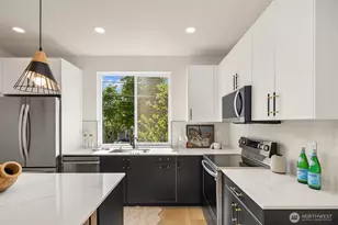 8513 19th Ave NW, Seattle, WA 98117 - Photo 12