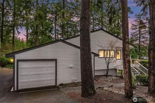 10001 SE 25th St, Bellevue, WA 98004 - Photo 32