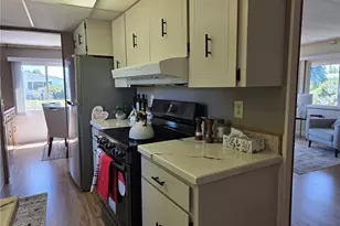 1402 22nd Street NE, Auburn, WA 98002 - Photo 4