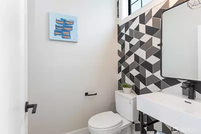 10713 2nd Avenue NW, Seattle, WA 98177 - Photo 10