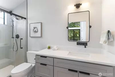 10713 2nd Avenue NW, Seattle, WA 98177 - Photo 18